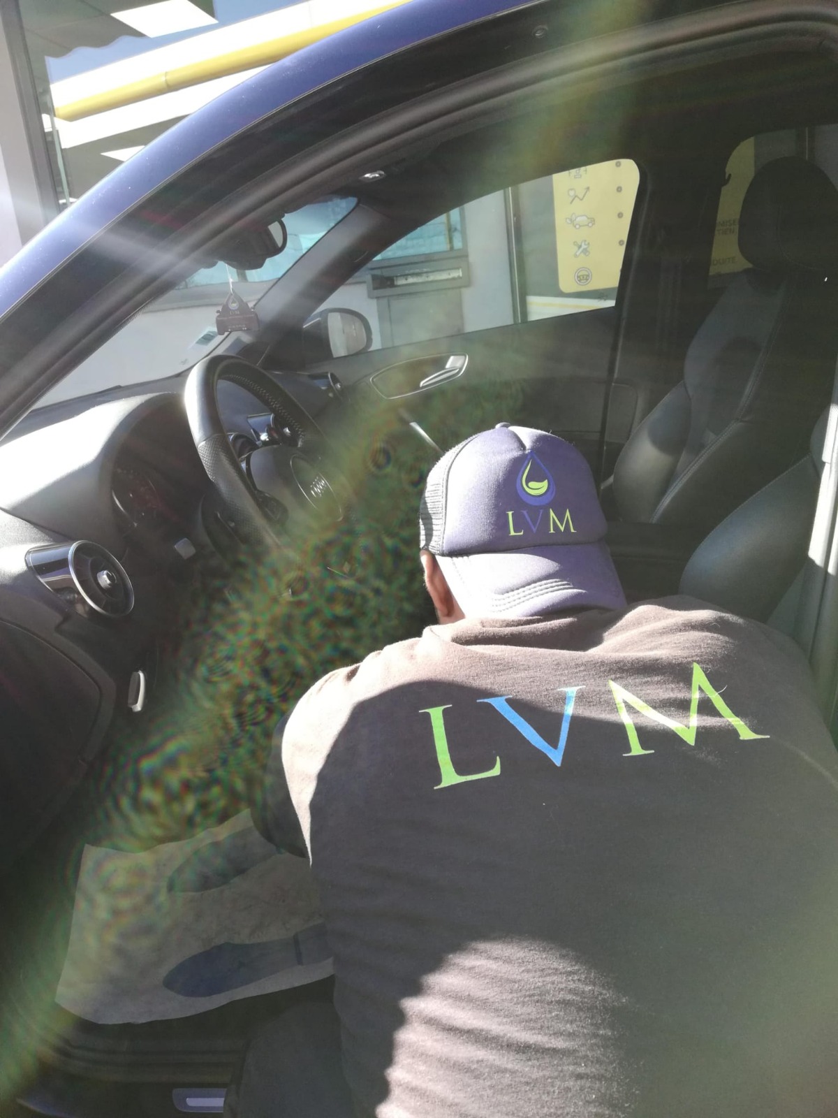 Lavage auto intérieur